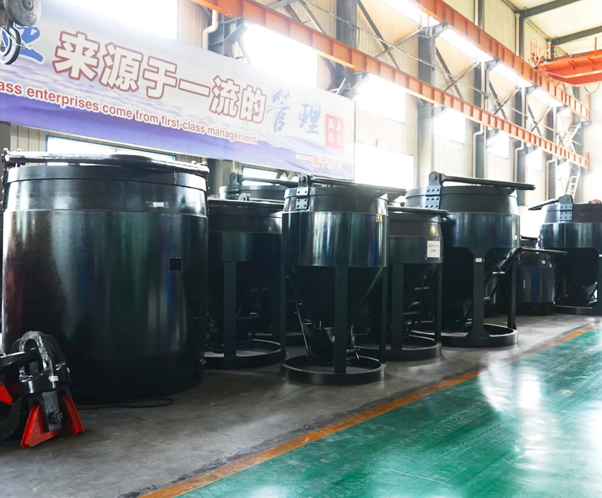 Mining Hook-Supported Hanging Bucket