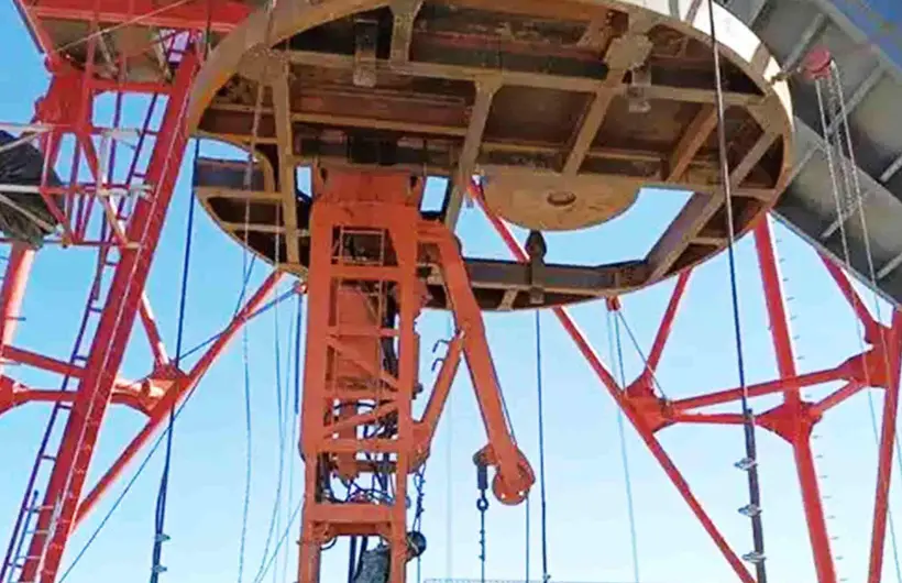 Sinking platform Mining