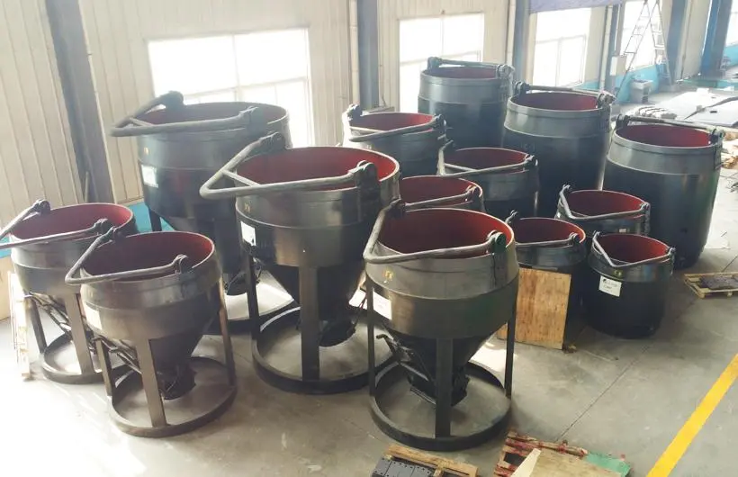 Mining Hook-Supported Hanging Bucket