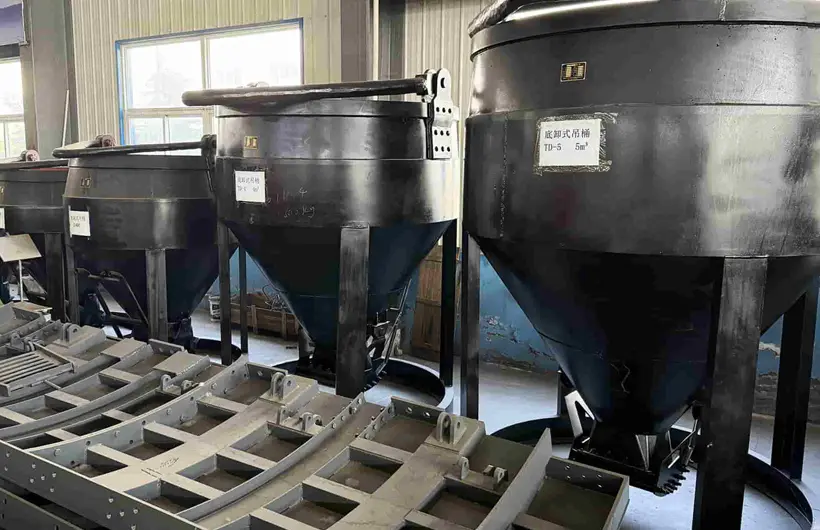 Bottom Dump Bucket Mining